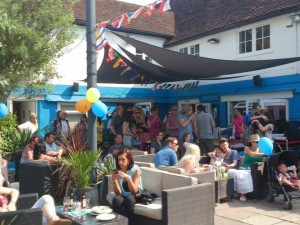 1006286_10151554437292057_1885817146_n-300x225